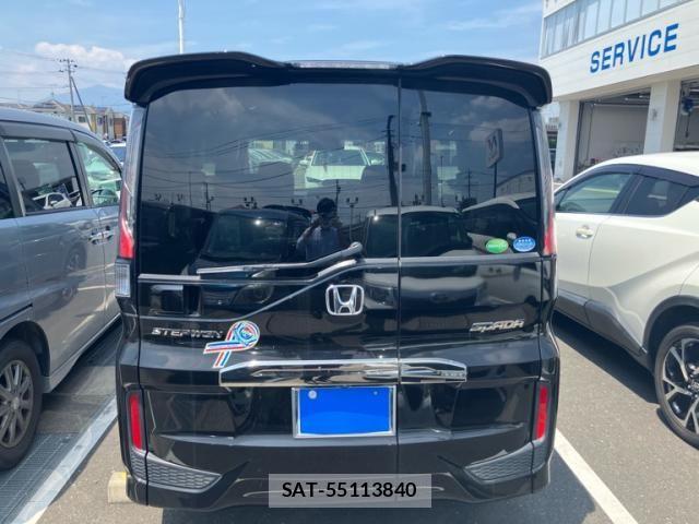 Honda STEP WGN 2015-11 8338013-10