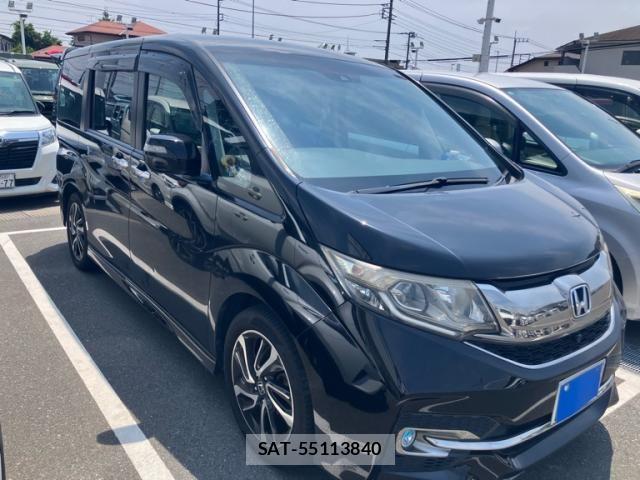 Honda STEP WGN 2015-11 8338013-1