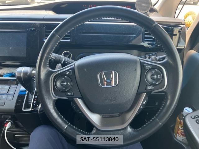 Honda STEP WGN 2015-11 8338013-24
