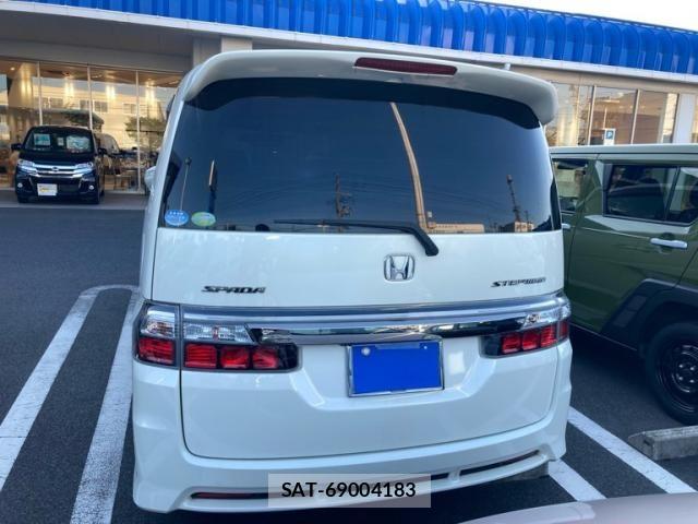 Honda STEP WGN 2009-09 8338023-4