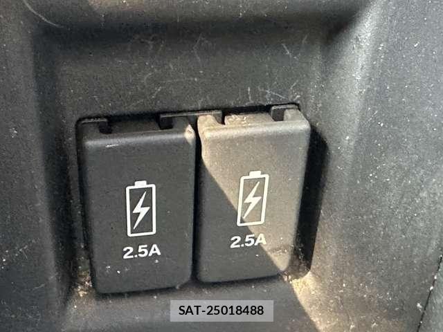 Honda STEP WGN 2018-04 8355659-20