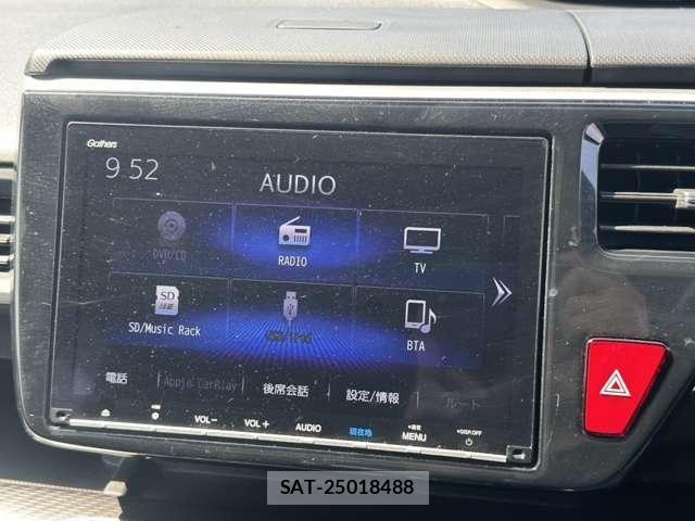 Honda STEP WGN 2018-04 8355659-25