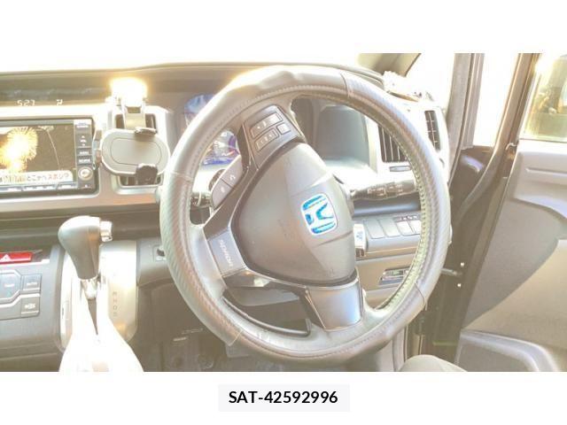 Honda STEP WGN 2012-03 8355668-10