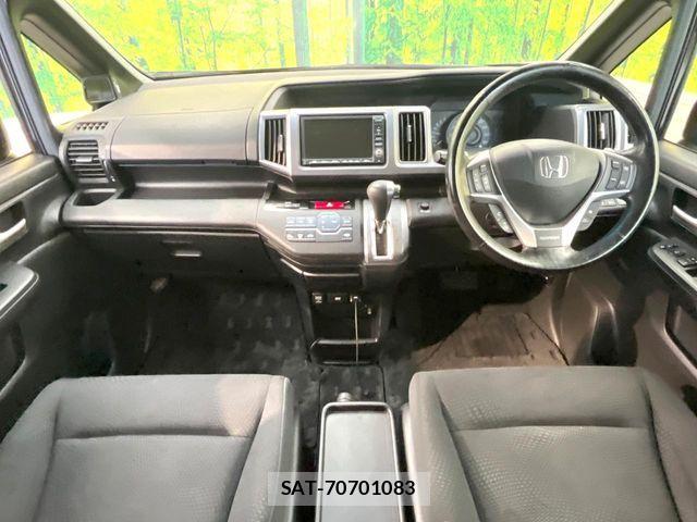 Honda STEP WGN 2012-04 8355660-1