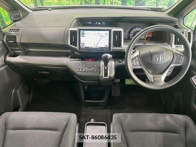 Honda STEP WGN 2013-12 8355667-1