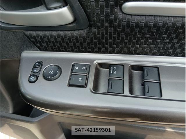 Honda STEP WGN 2018-01 8355658-17
