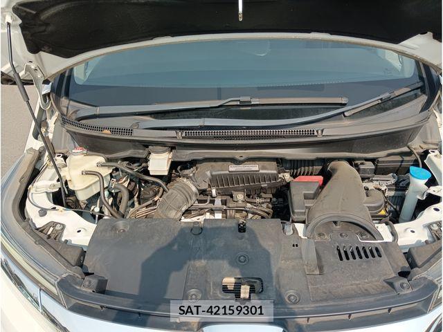 Honda STEP WGN 2018-01 8355658-27