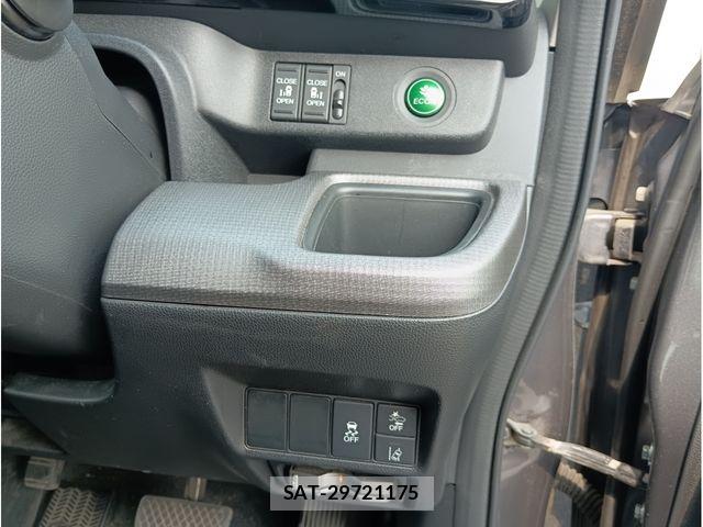 Honda STEP WGN 2015-06 8353764-15