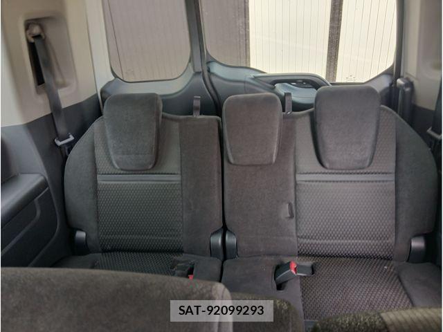 Honda STEP WGN 2018-05 8353765-22