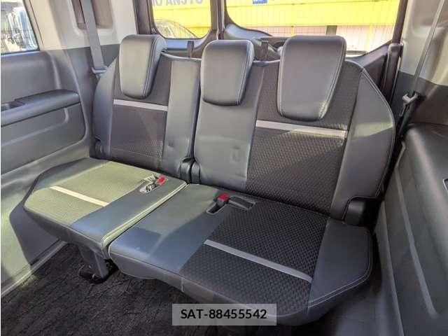 Honda STEP WGN 2017-09 8355657-10