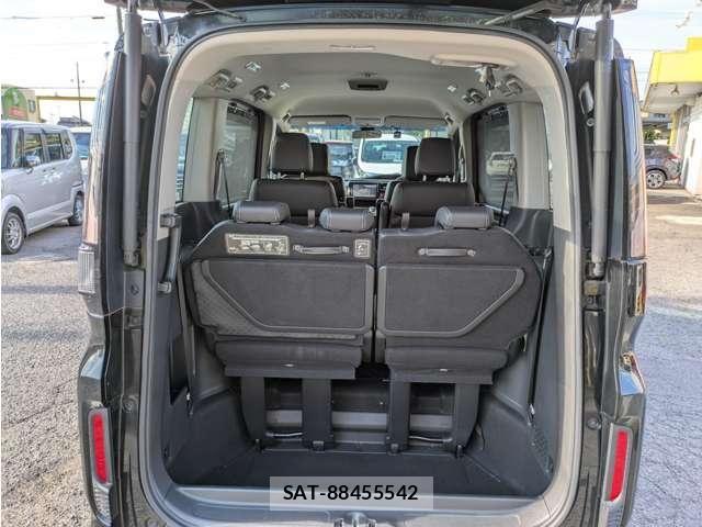 Honda STEP WGN 2017-09 8355657-11