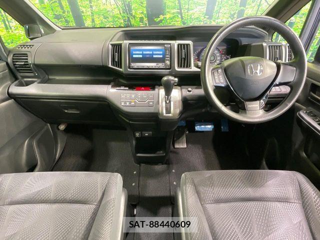 Honda STEP WGN 2009-11 8355662-1