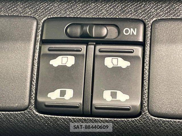 Honda STEP WGN 2009-11 8355662-5