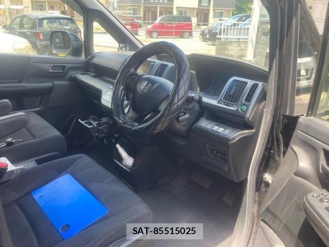Honda STEP WGN 2010-01 8355666-9