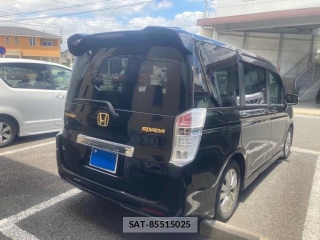 Honda STEP WGN 2010-01 8355666-3