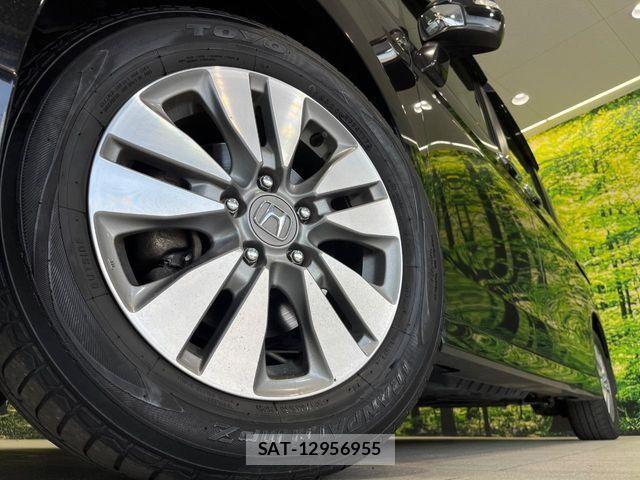 Honda STEP WGN 2013-03 8355665-12