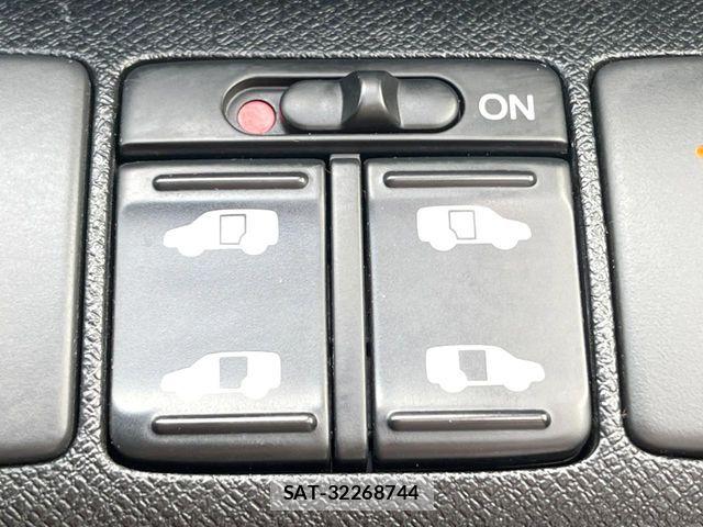 Honda STEP WGN 2013-09 8355663-4
