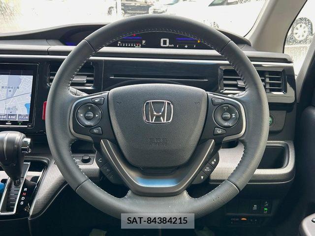 Honda STEP WGN 2021-08 8355656-11