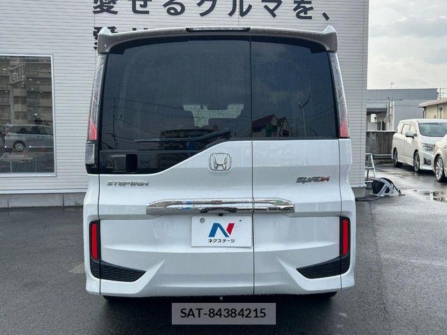 Honda STEP WGN 2021-08 8355656-15