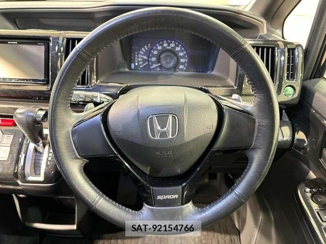 Honda STEP WGN 2011-08 8355661-9