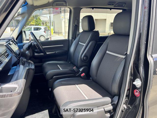 Honda STEP WGN 2016-08 8369012-15
