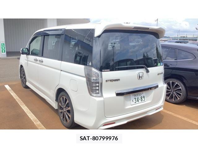 Honda STEP WGN 2013-09 8369024-2