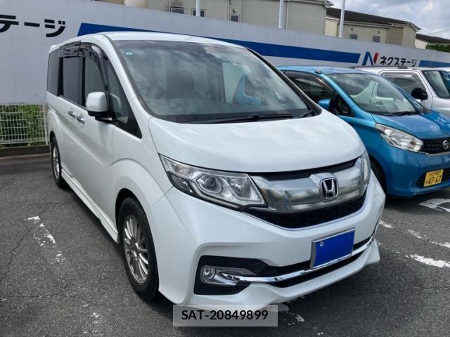 Honda STEP WGN 2017-08 8369009-1