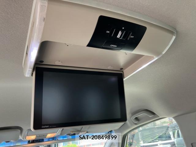 Honda STEP WGN 2017-08 8369009-20