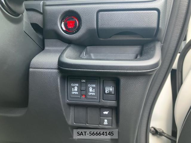 Honda STEP WGN 2022-07 8369003-19
