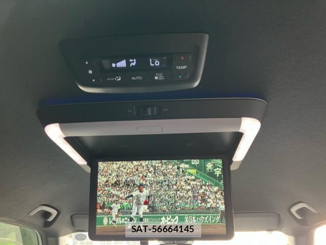 Honda STEP WGN 2022-07 8369003-24