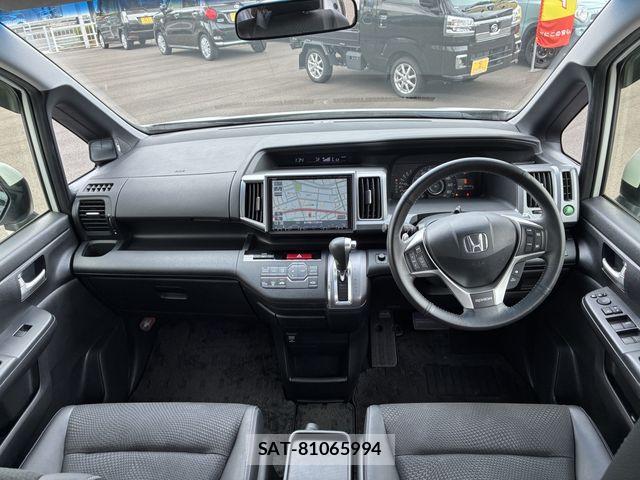 Honda STEP WGN 2013-03 8369020-2