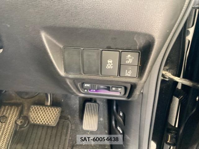 Honda STEP WGN 2015-12 8369011-13