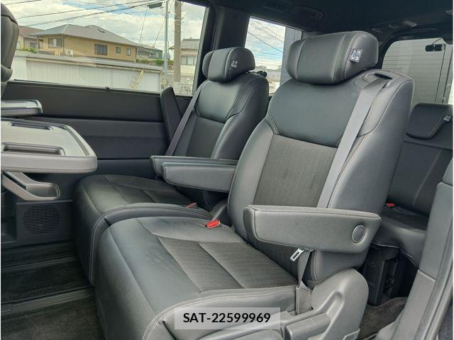 Honda STEP WGN 2025-02 8369006-20