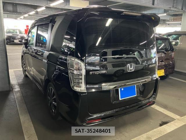 Honda STEP WGN 2013-07 8369022-4