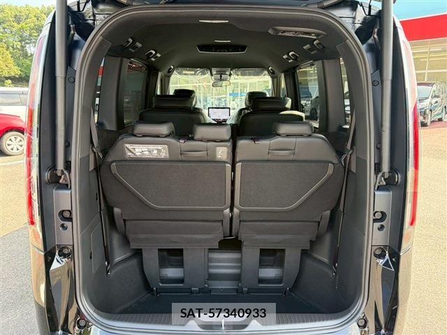 Honda STEP WGN 2026-06 8369001-16