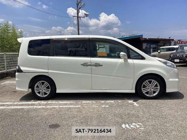 Honda STEP WGN 2009-06 8369026-10