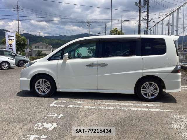 Honda STEP WGN 2009-06 8369026-13