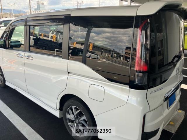 Honda STEP WGN 2015-10 8369014-5