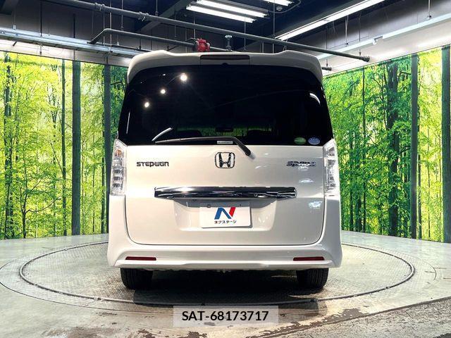 Honda STEP WGN 2013-11 8369008-15