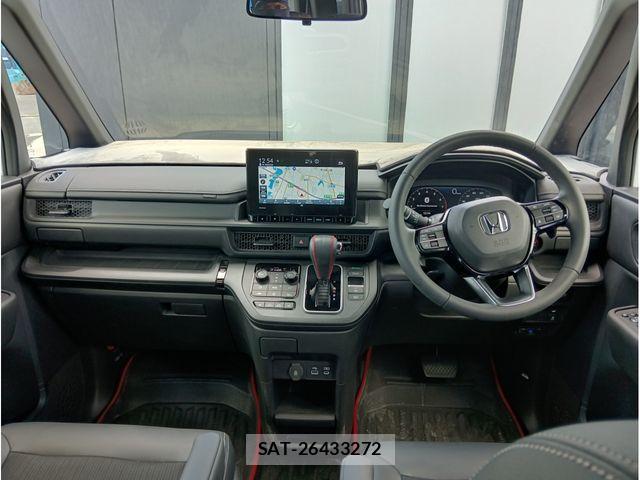 Honda STEP WGN 2024-05 8369007-10