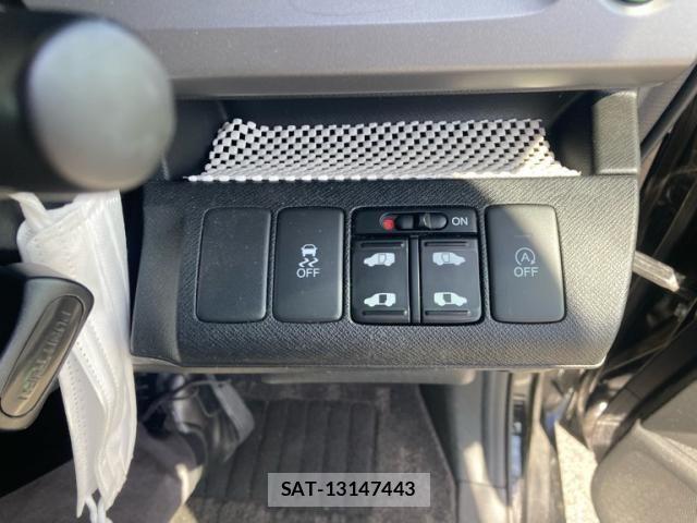 Honda STEP WGN 2012-05 8369016-9