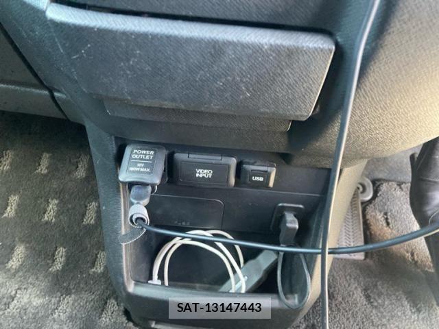 Honda STEP WGN 2012-05 8369016-12