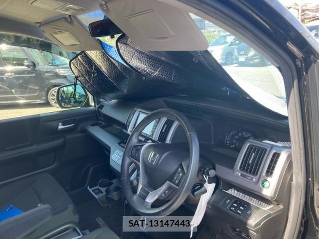 Honda STEP WGN 2012-05 8369016-17