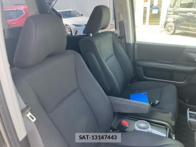 Honda STEP WGN 2012-05 8369016-18
