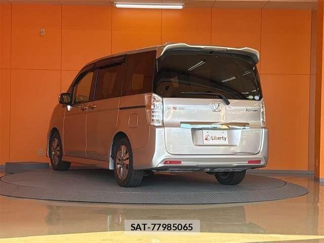 Honda STEP WGN 2012-05 8369023-13