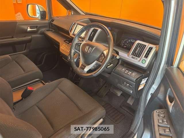 Honda STEP WGN 2012-05 8369023-16