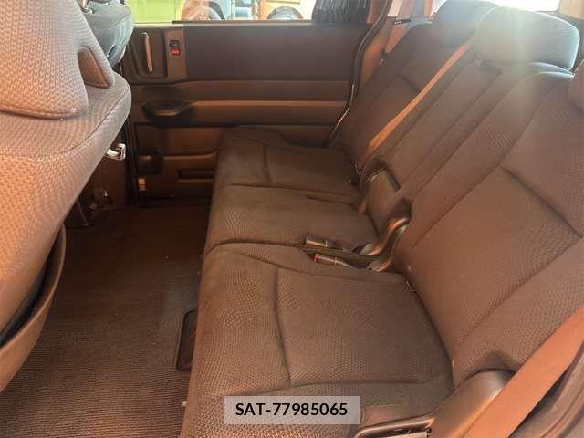 Honda STEP WGN 2012-05 8369023-18