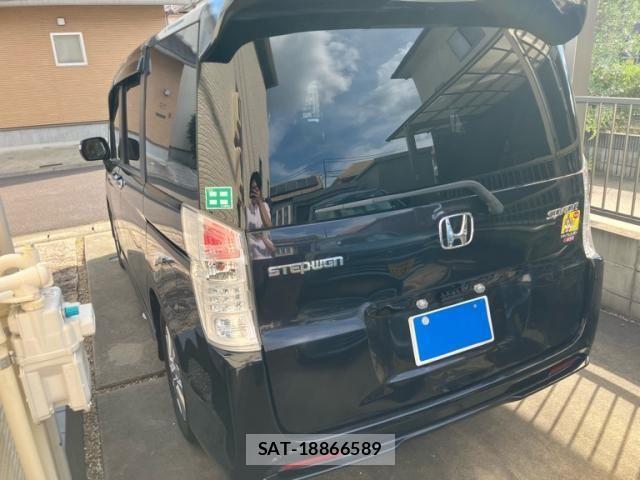 Honda STEP WGN 2009-10 8369027-3