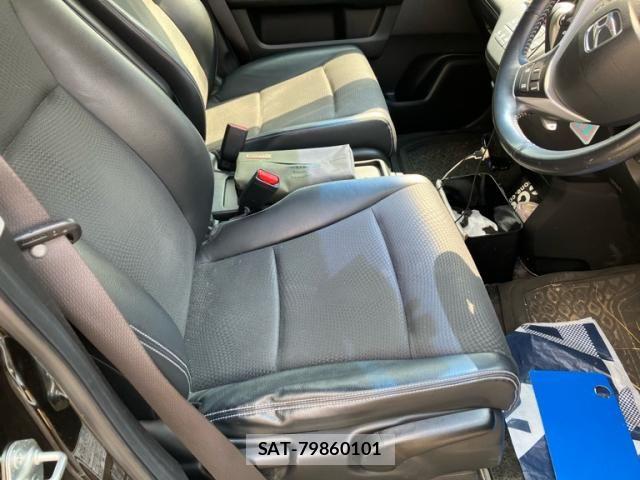 Honda STEP WGN 2013-09 8369018-12