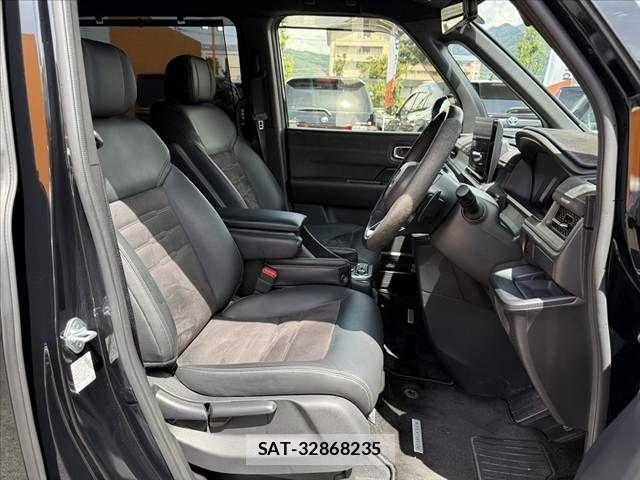 Honda STEP WGN 2024-02 8372230-15